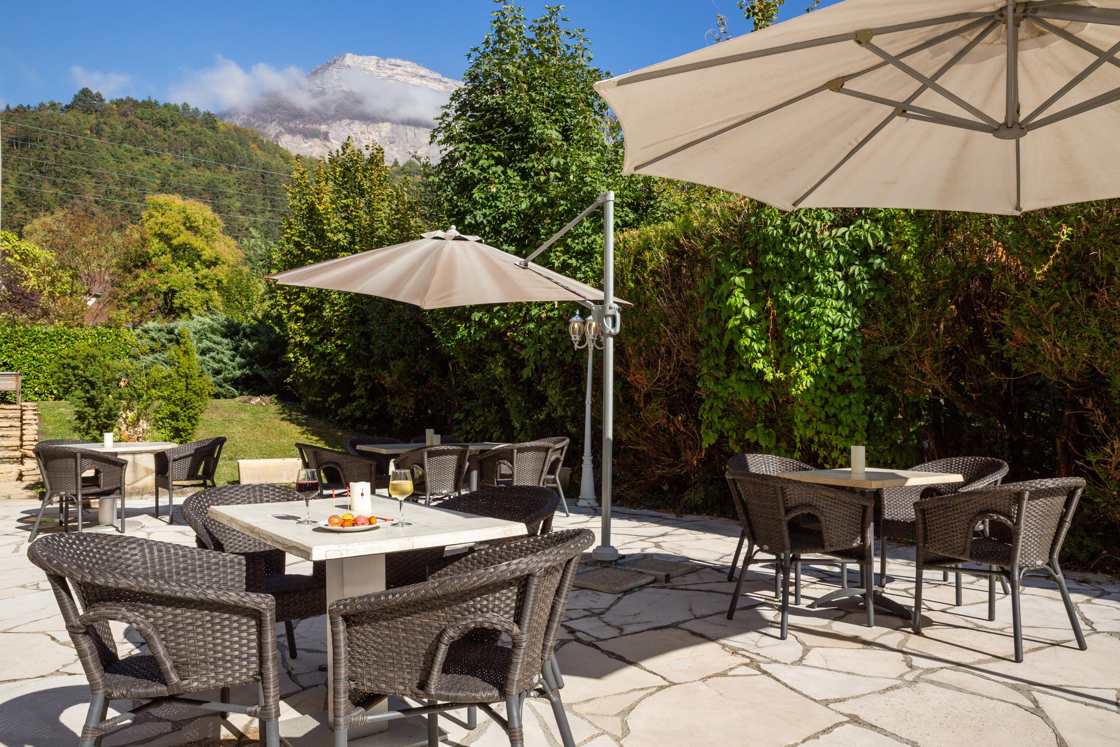 Hotel Les Trois Roses, Meylan Grenoble Exteriér fotografie